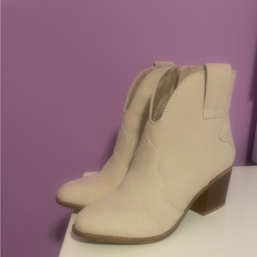 Sonoma boots. Brand new never worn